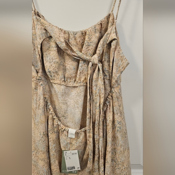 H&M Dress - Picture 7 of 8